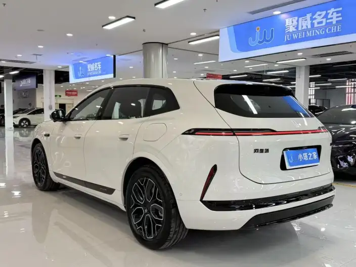 Avatr 07 L 2027 Model Max+ EV Edition – фото 4