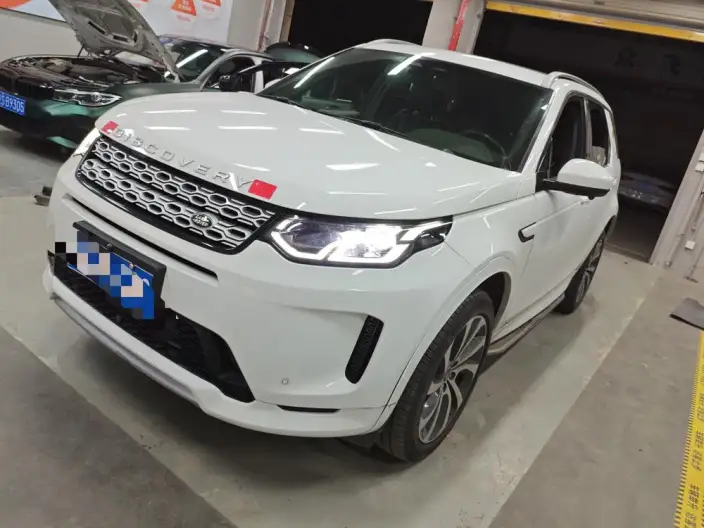 Land Rover Discovery Sport 2023 Model 249PS R-Dynamic SE Performance Technology Edition 5 seat – фото 1
