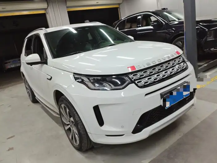 Land Rover Discovery Sport 2023 Model 249PS R-Dynamic SE Performance Technology Edition 5 seat – фото 2