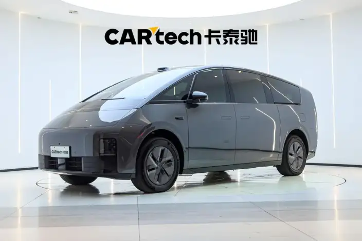 Li Auto MEGA 2025 Model Home Family Special Edition – фото 1