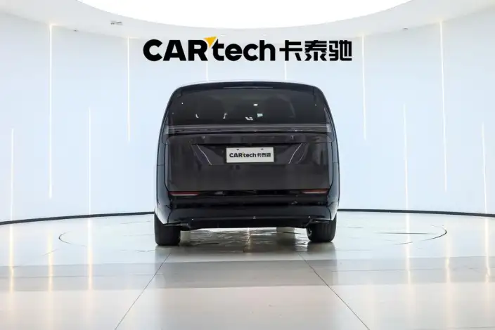 Li Auto MEGA 2025 Model Home Family Special Edition – фото 6