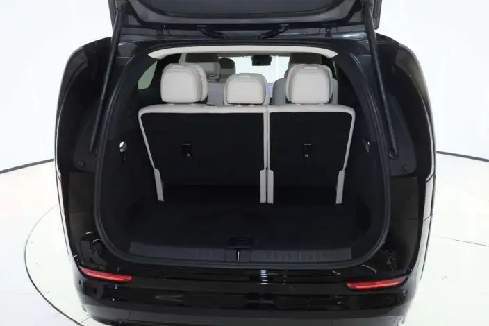 Li Auto MEGA 2025 Model Home Family Special Edition – фото 25
