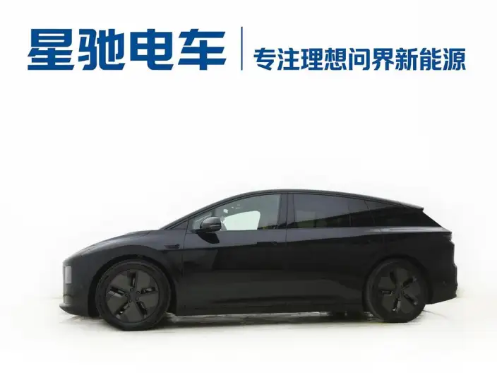 Li Auto i6 2025 Model 2WD Standard Edition – фото 3
