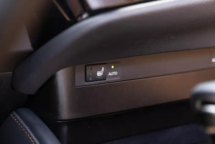 Lexus ES 2022 Model 300h Superior Edition – фото 18