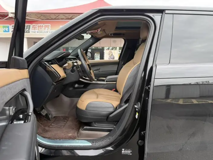 Range Rover Sport 2024 Model 400PS DYNAMIC SE – фото 13