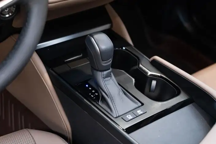 Lexus ES 2025 Model 300h Premium – фото 15