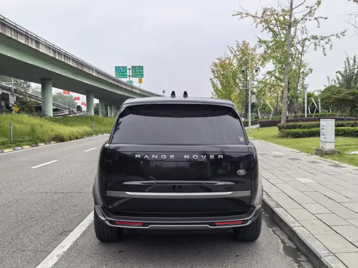 Range Rover 2024 Model 3.0 L6 400PS Shengshi Extended Edition – фото 3