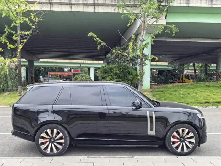 Range Rover 2024 Model 3.0 L6 400PS Shengshi Extended Edition – фото 5
