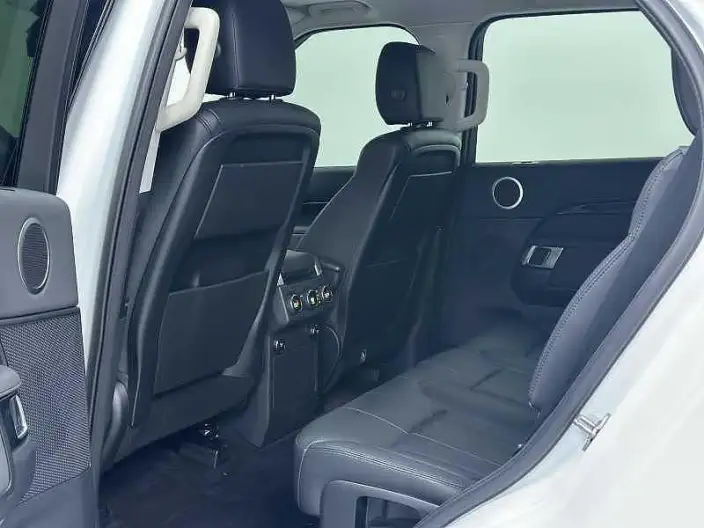 Land Rover Discovery 2020 Model 3.0 V6 SE – фото 15