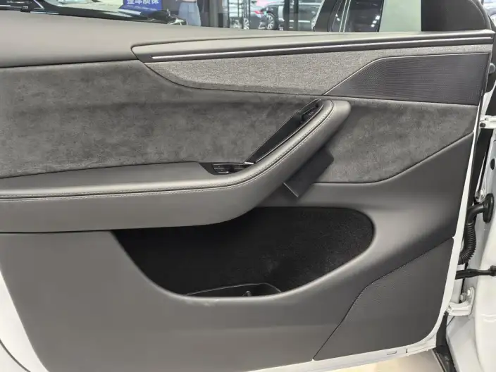 Model Y 2025 Model Long Battery Life Pro All-wheel drive version – фото 8
