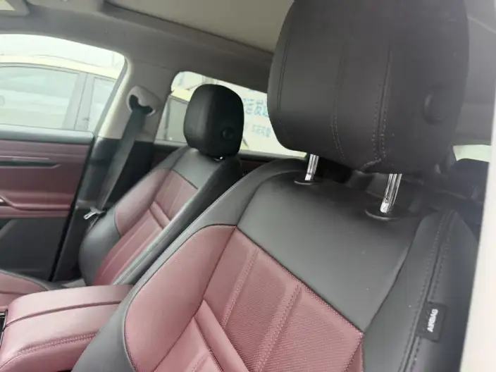 Range Rover Evoque 2023 Model Aurora L 249PS R-Dynamic Deluxe Edition – фото 11