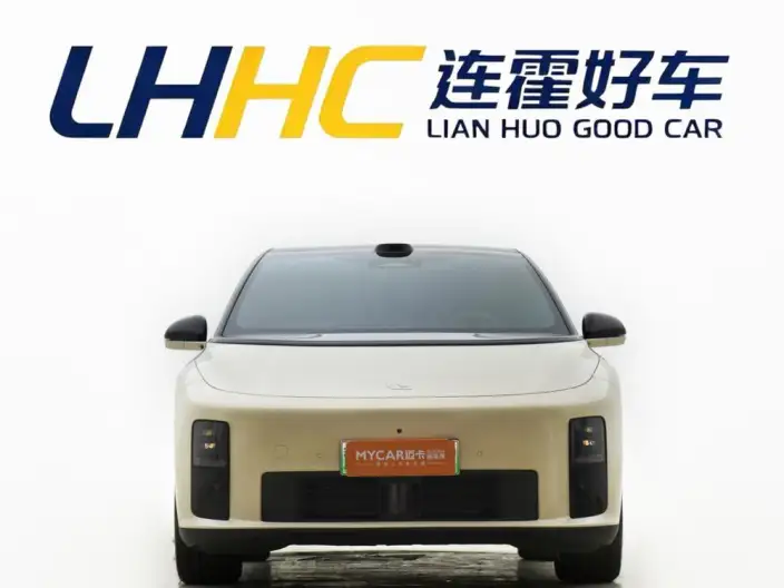 Li Auto i6 2025 Model 2WD Standard Edition – фото 2
