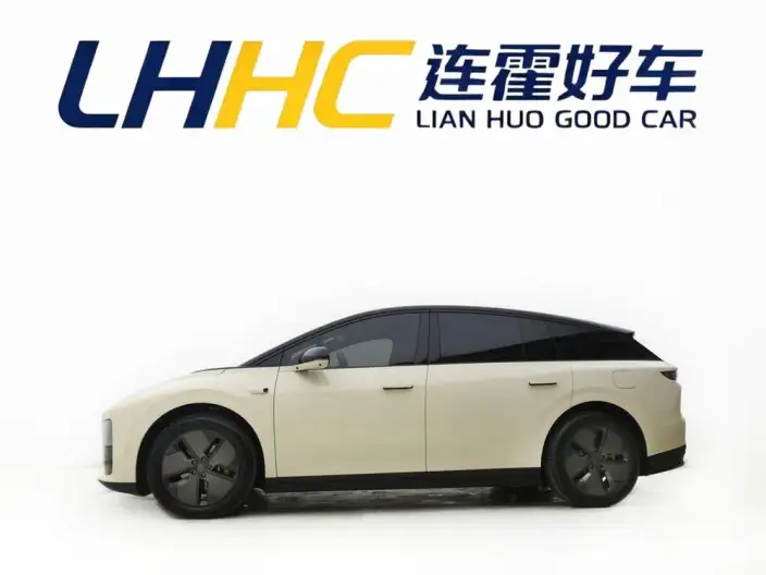 Li Auto i6 2025 Model 2WD Standard Edition – фото 3