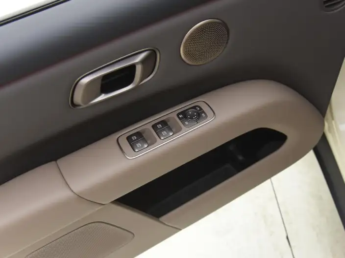 Li Auto i6 2025 Model 2WD Standard Edition – фото 15