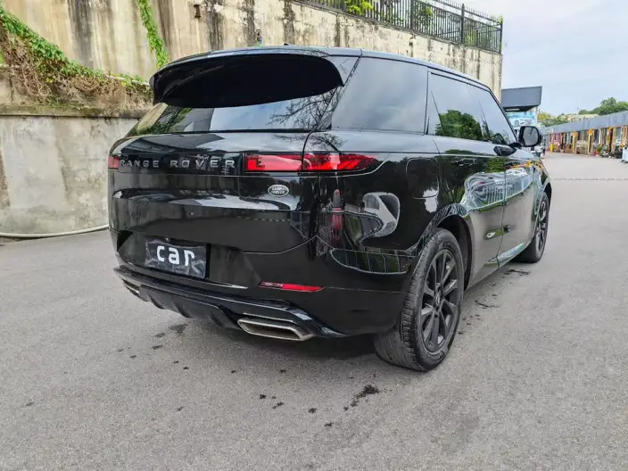 Range Rover Sport 2023 Model 3.0 L6 DYNAMIC HSE – фото 6