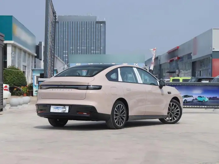 Leapmotor B01 2025 Model 650 Yuexiang Edition – фото 7