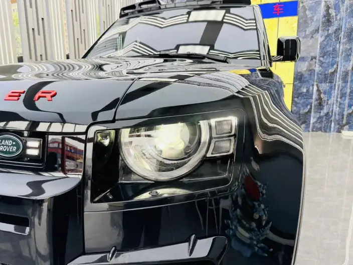Land Rover Defender 2023 Model 130 3.0T P400 HSE – фото 6