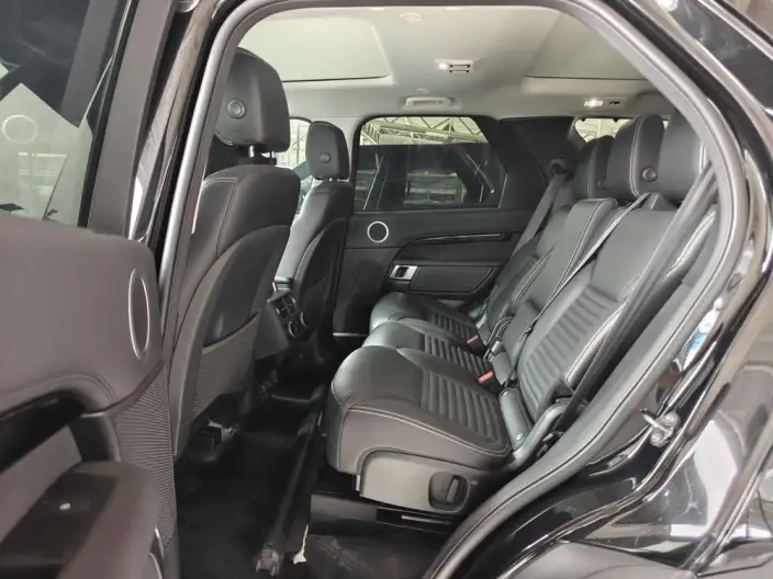 Land Rover Discovery 2024 Model 360PS S – фото 9
