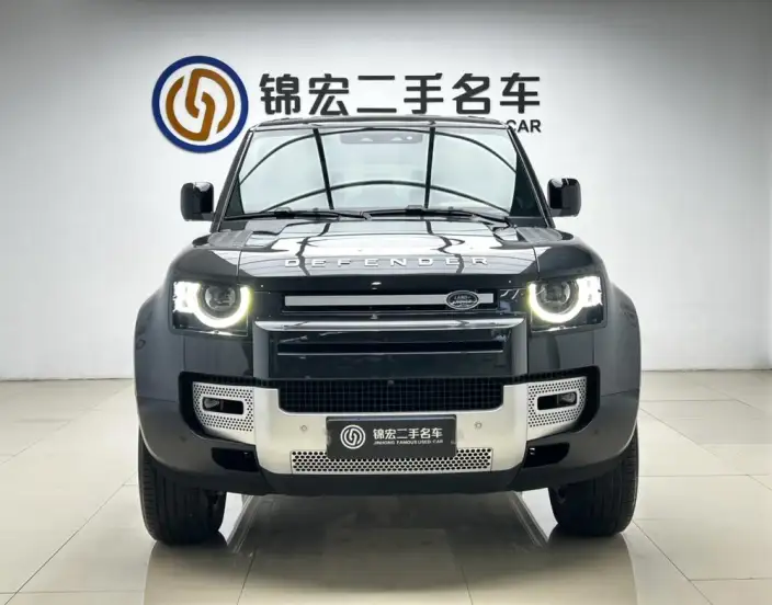 Land Rover Defender 2023 Model 130 3.0T P400 HSE – фото 2