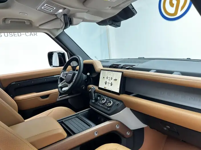 Land Rover Defender 2023 Model 130 3.0T P400 HSE – фото 20