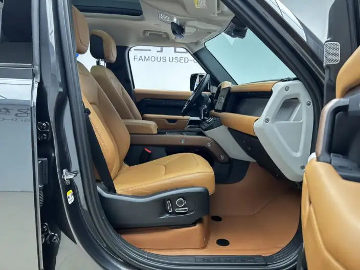 Land Rover Defender 2023 Model 130 3.0T P400 HSE – фото 23