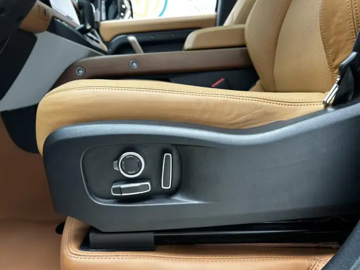 Land Rover Defender 2023 Model 130 3.0T P400 HSE – фото 24