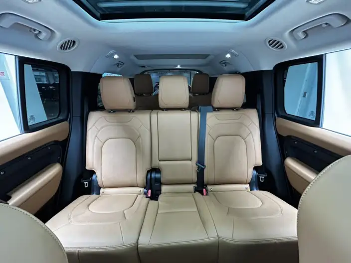 Land Rover Defender 2023 Model 130 3.0T P400 HSE – фото 26