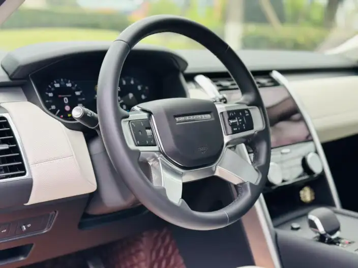 Land Rover Discovery 2024 Model 360PS S – фото 11