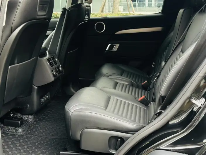 Land Rover Discovery 2021 Model 360PS R-Dynamic SE – фото 13