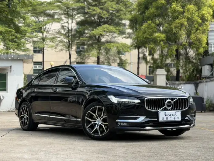 Volvo S90 2020 Model T5 Smart Range Deluxe Edition – фото 3