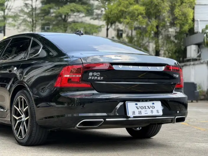 Volvo S90 2020 Model T5 Smart Range Deluxe Edition – фото 15