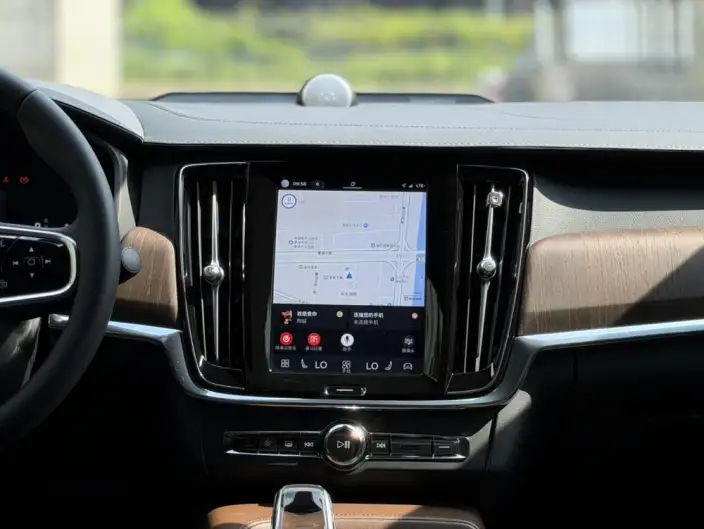 Volvo S90 2023 Model B5 Smart Range Deluxe Edition – фото 9
