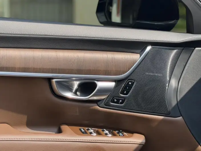 Volvo S90 2023 Model B5 Smart Range Deluxe Edition – фото 10