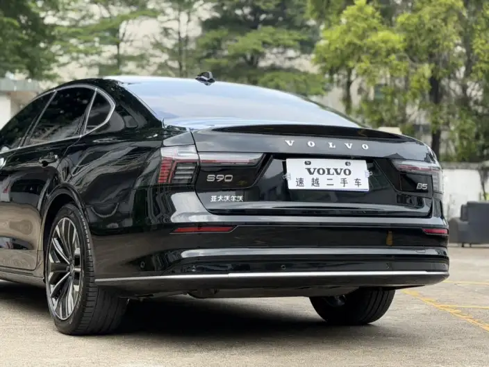Volvo S90 2026 Model B5 Smart Range Deluxe Edition – фото 14
