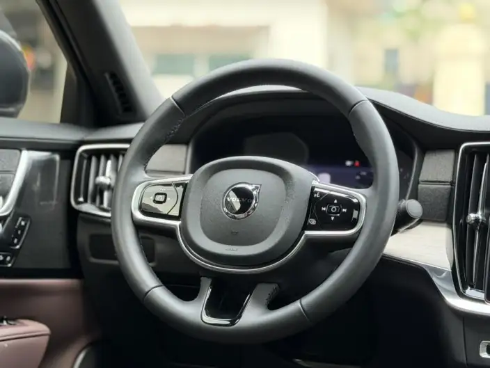 Volvo S90 2026 Model B5 Smart Range Deluxe Edition – фото 16