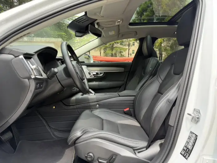 Volvo S90 2021 Model B5 Smart Elegance Deluxe Edition – фото 23