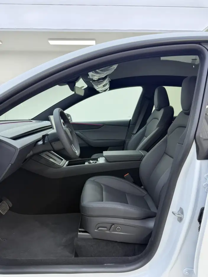 Model Y 2026 Model Long Battery Life Pro Rear-wheel drive version – фото 8