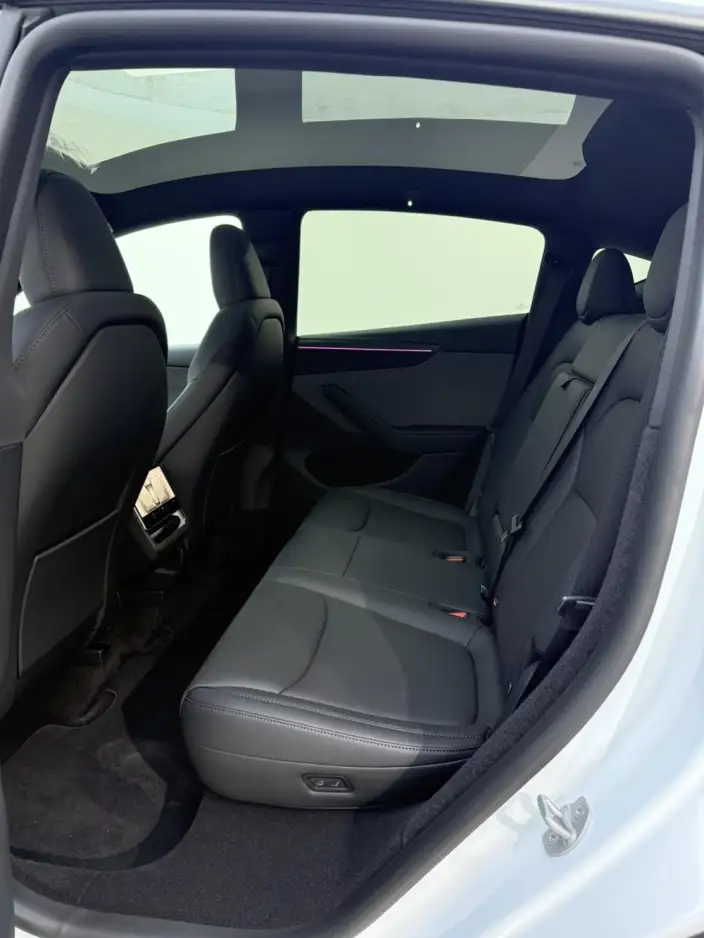 Model Y 2026 Model Long Battery Life Pro Rear-wheel drive version – фото 9