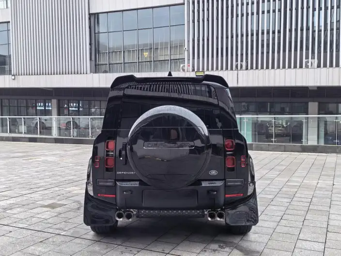 Land Rover Defender 2024 Model 110 3.0T P400 X-Dynamic HSE – фото 5