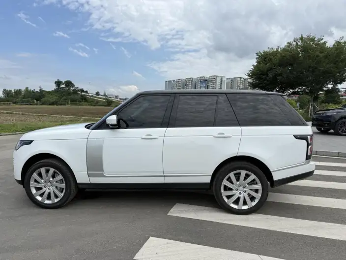 Range Rover 2020 Model 3.0 L6 Shengshi Edition – фото 4