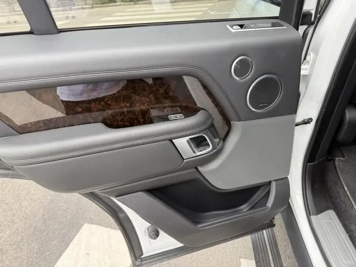 Range Rover 2020 Model 3.0 L6 Shengshi Edition – фото 13