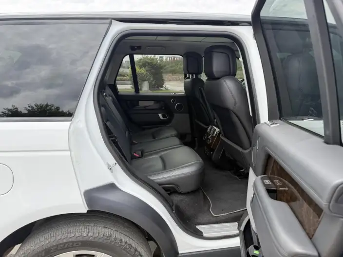 Range Rover 2020 Model 3.0 L6 Shengshi Edition – фото 25