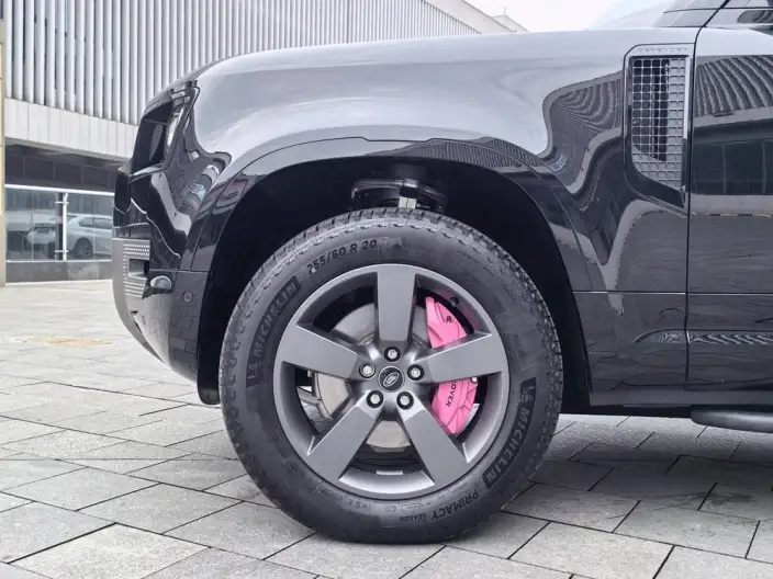 Land Rover Defender 2025 Model 90 3.0T P400 X-Dynamic HSE – фото 10