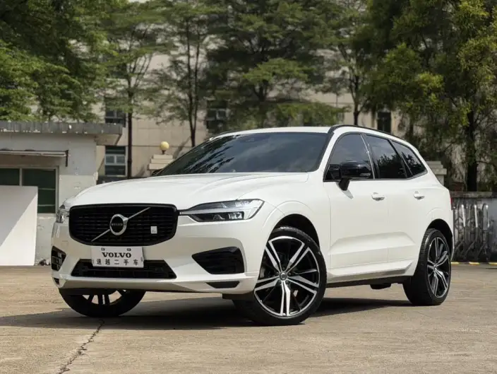 Volvo XC60 2021 Model T5 4WD Smart Range Sports Edition – фото 1