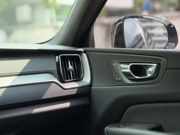 Volvo XC60 2021 Model T5 4WD Smart Range Sports Edition – фото 11