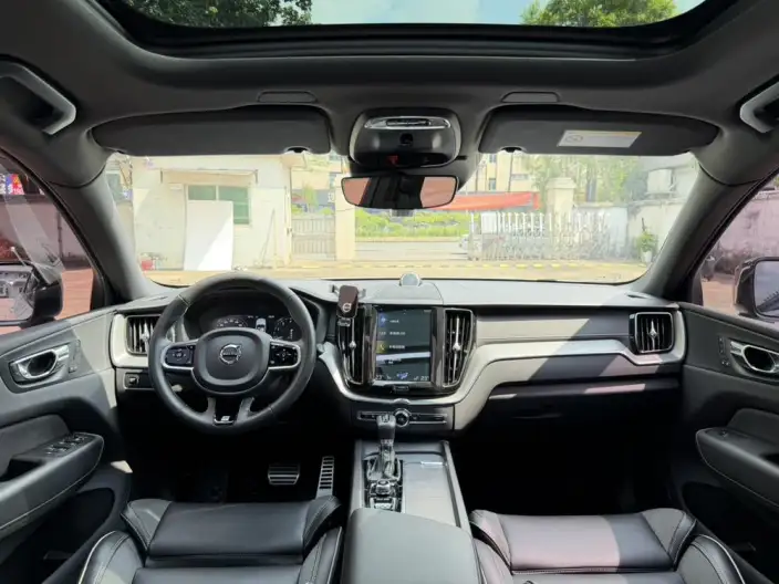 Volvo XC60 2021 Model T5 4WD Smart Range Sports Edition – фото 12