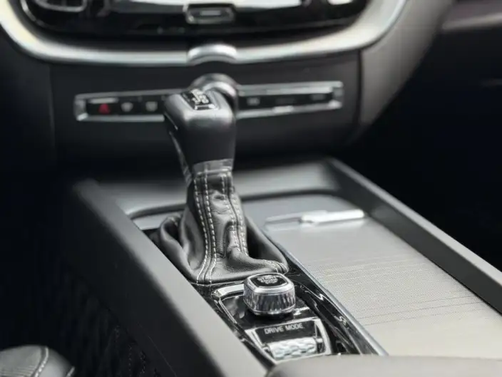 Volvo XC60 2021 Model T5 4WD Smart Range Sports Edition – фото 15