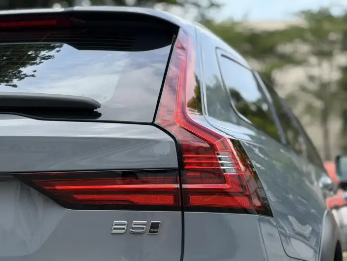 Volvo V90 2023 Model Cross Country B5 AWD Zhizun Edition – фото 8
