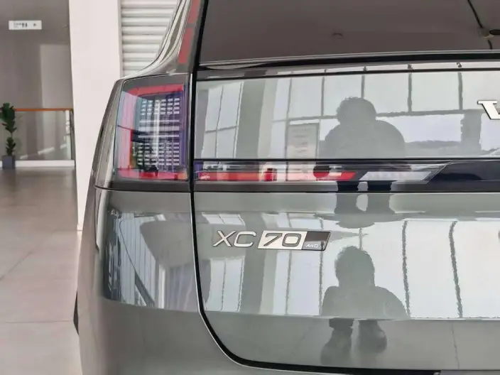 Volvo XC70 2026 Model 4WD Ultra-long Endurance Plus – фото 8