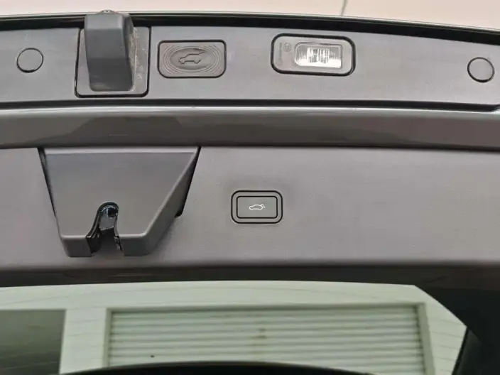 Volvo XC70 2026 Model 4WD Ultra-long Endurance Plus – фото 15